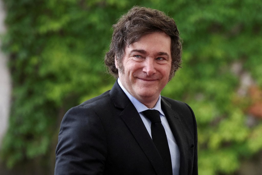 Javier Milei anuncia una histórica baja de impuestos en&nbsp;Argentina