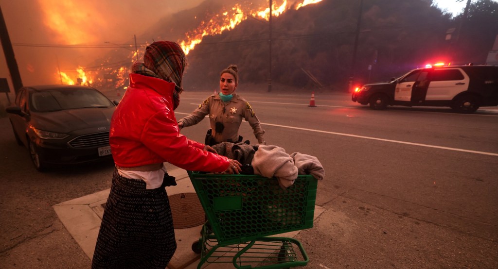 Detenidos en Los Ángeles por incendios y saqueos: Una crisis que exige justicia