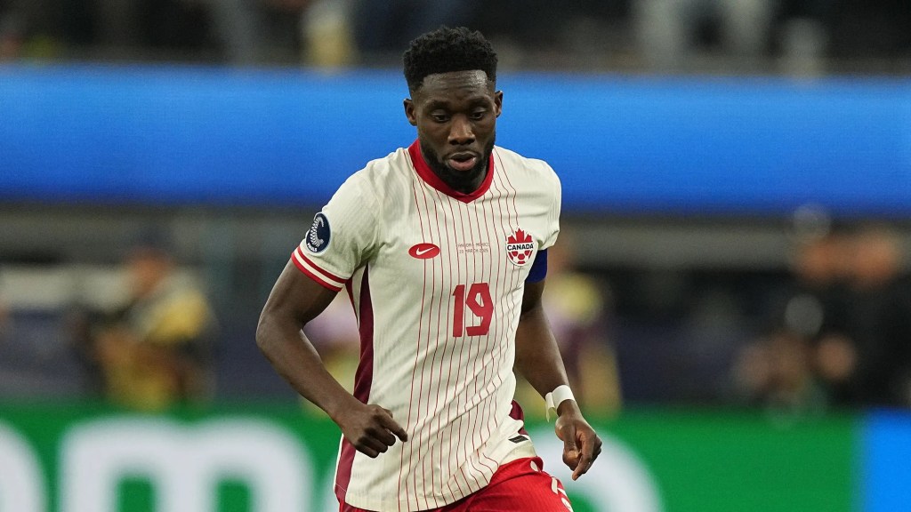 ¿Se avecina una demanda? El Bayern de Múnich podría llevar a Canadá a los tribunales por el caso Alphonso&nbsp;Davies