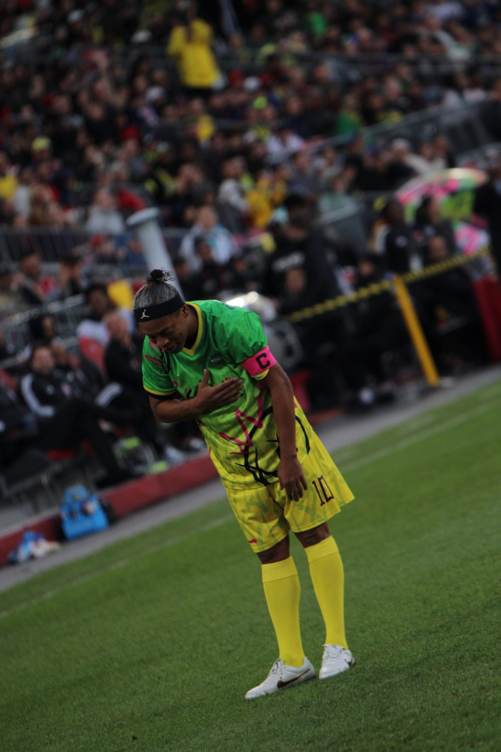 Lleno total en el BMO Field para ver a&nbsp;Ronaldinho
